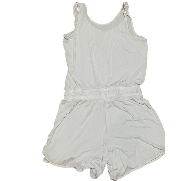 Albion Fit Women's Medium White‎ Pull On Tank Romper Tie Waist Lightweight - Picture 3 of 3